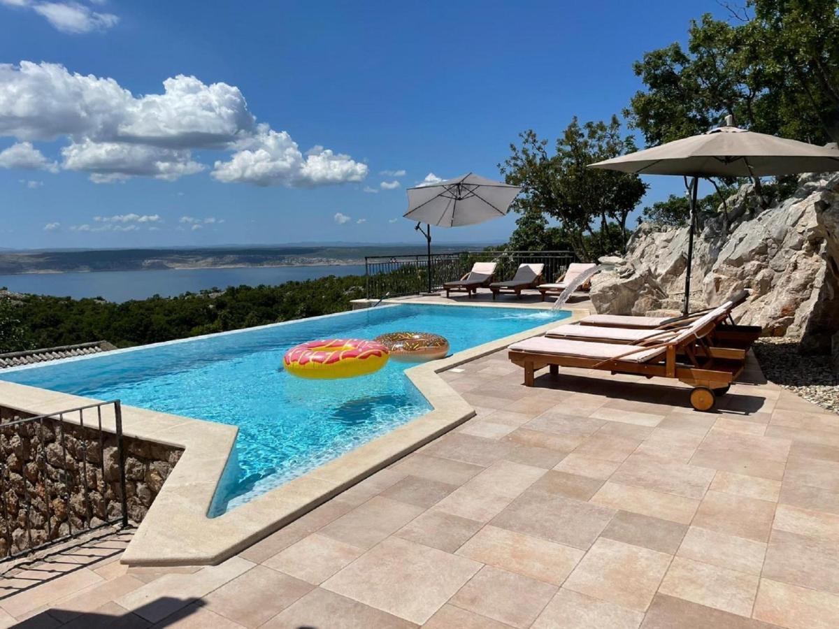 Lovely Holiday Home In Starigrad Starigrad Paklenica Exterior foto